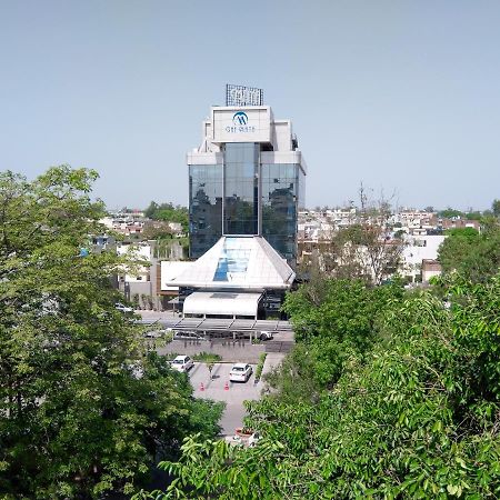 The Maya Hotel Jalandhar Exterior foto