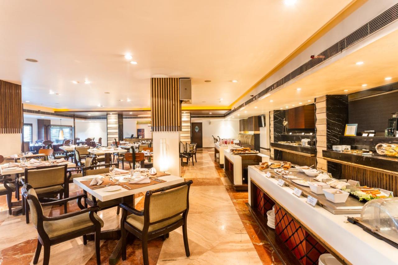 The Maya Hotel Jalandhar Exterior foto
