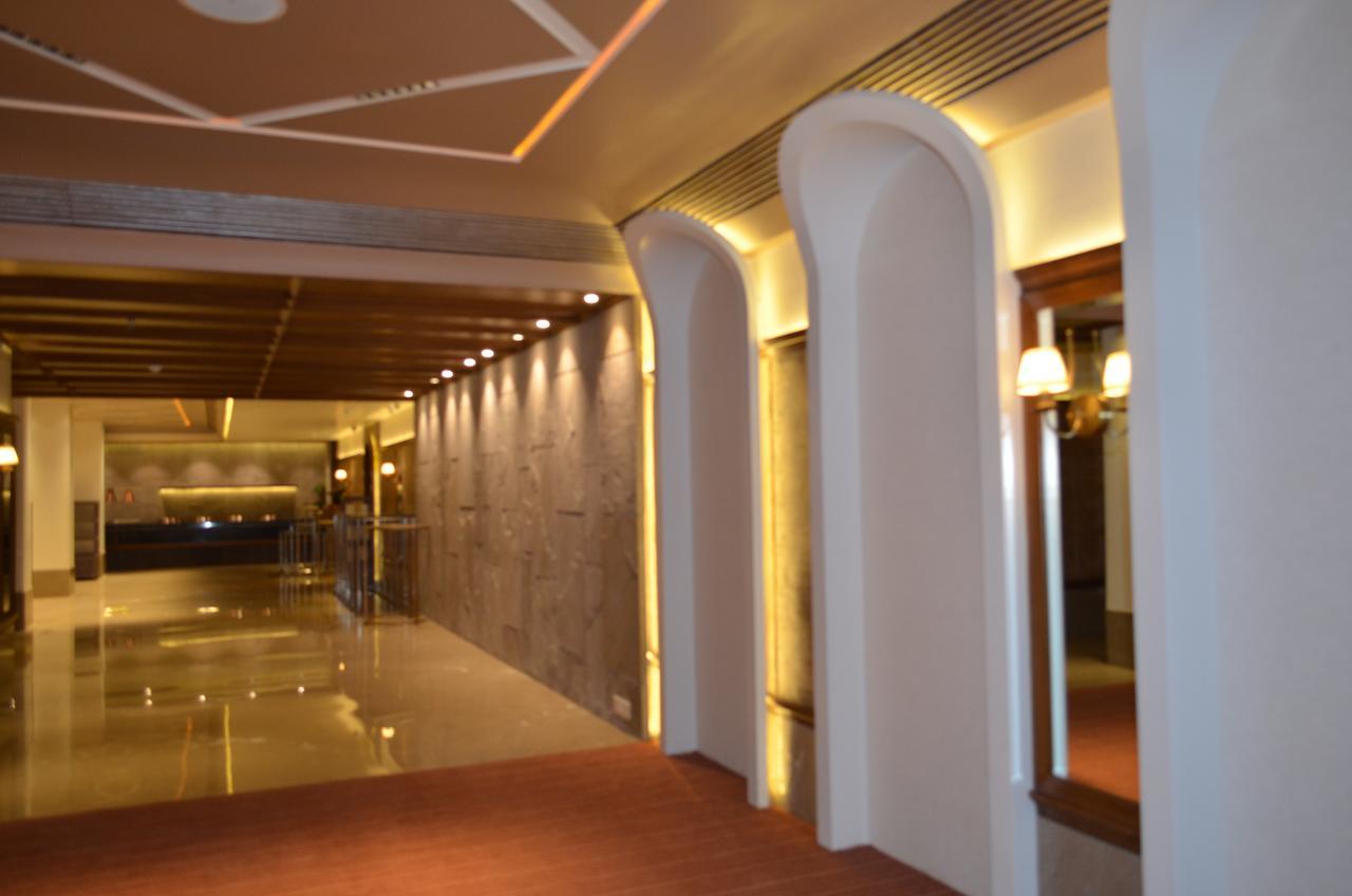 The Maya Hotel Jalandhar Exterior foto